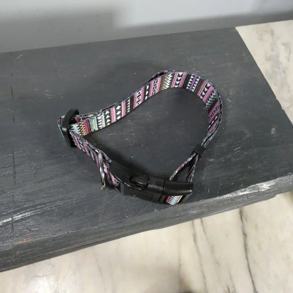 NWT Nylon collar bright and colorful S - 10.5-16